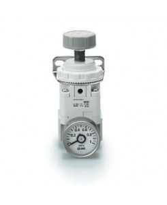 REGULATEUR DE PRECISION...