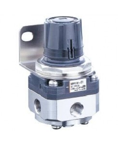 REGULATEUR DE PRECISION...