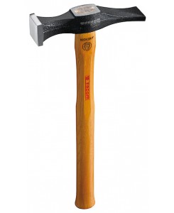 MARTEAU A GARNIR TETE CARREE