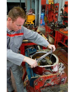 CLE DYNAMO 50 NM AVEC CLIQUET