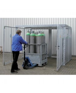 Abri grillagé pour le...