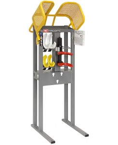 U.89 AVEC STATION ET...