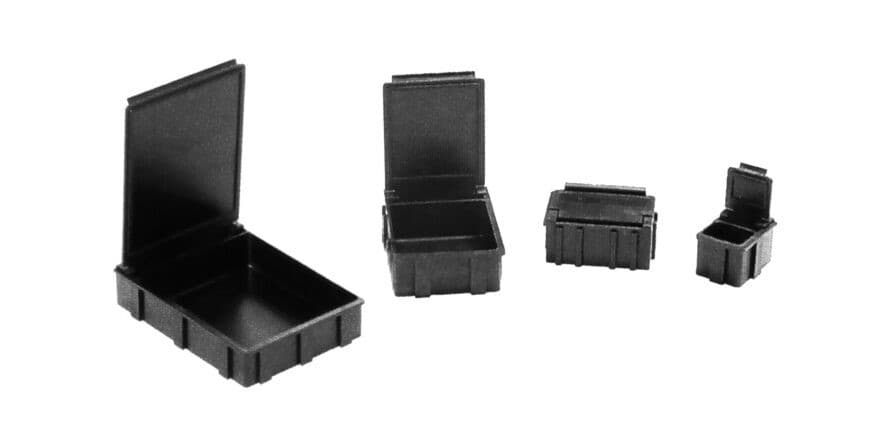 "SMD box with black lid,
68 x 57 x 15 mm,1 unit=10 pcs.
/ Prix par 1 pcs"