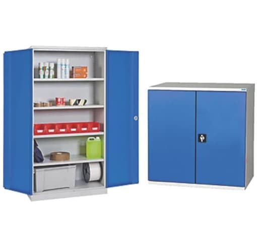 Armoire portes battantes