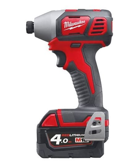 M18BID-402C 230V BTY.IMPACT DRIVER IN2