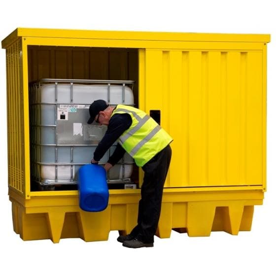 Bac de rétention 1140 litres en polyéthylène, avec carénage en acier galvanisé