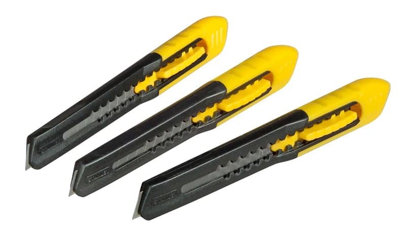 3 CUTTERS SM 9MM (1-10-150)
