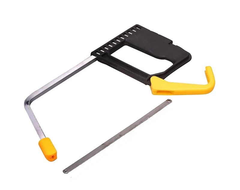 SCIE A METAUX JUNIOR POIGNEE REVOLVER 150MM