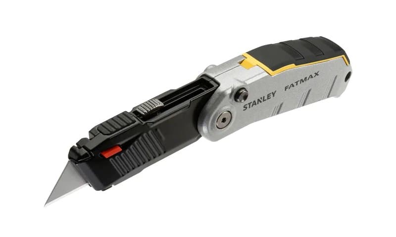 COUTEAU PLIABLE A RESSORT FATMAX